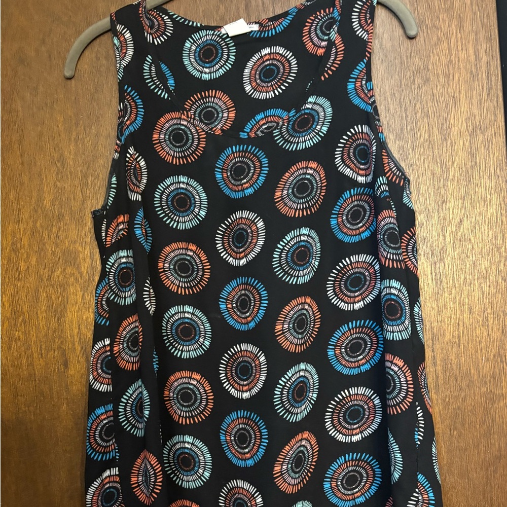 Sleeveless Top with Circular Pattern